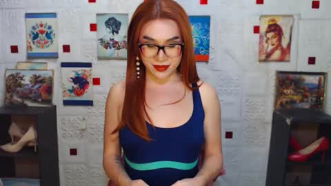 Snapshot of yumyumgreatcumts chatting on October 15, 5:47 pm HOT CHLOE 3 online show from October 15, 5:47 pm