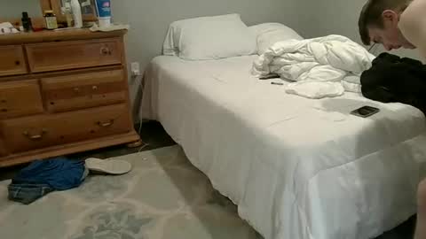 deezy online show from April 21, 2:51 am