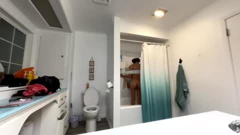 BbyTSSLut online show from July 24, 8:22 am