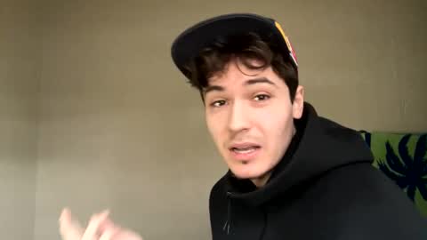 yungstudbev online show from February 11, 8:31 pm