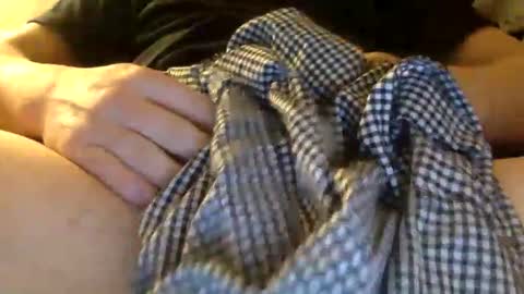 Snapshot of yupppppppp chatting on December 13, 2:21 am yupppppppp online show from December 13, 2:21 am