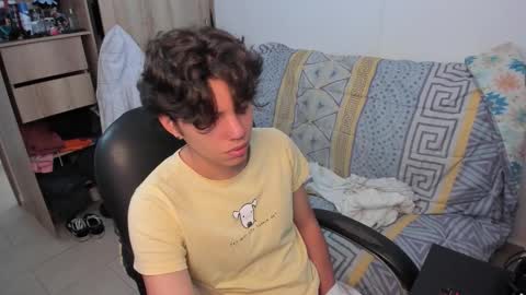 yurii_moody online show from February 17, 3:44 pm