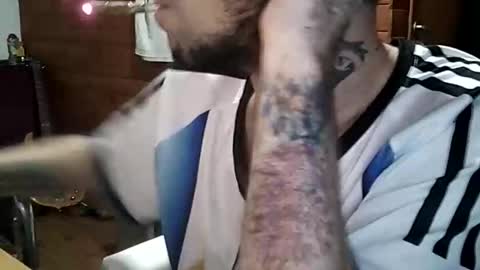 Yuumi online show from April 14, 1:09 am