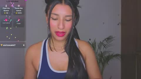 yuzii Im new to these pages so I hope you guys are kind to me. online show from April 25, 5:53 am