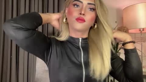 Miss Cali online show from February 3, 3:53 am