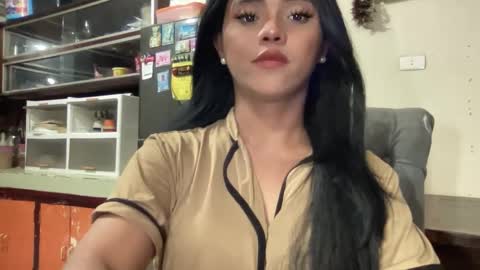 Miss Cali online show from February 17, 4:06 pm