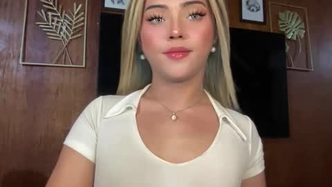 Miss Cali online show from January 8, 6:14 pm