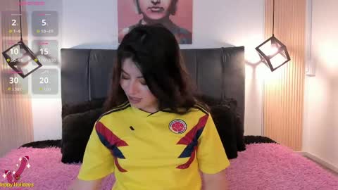 Zafiro online show from June 2, 3:41 am