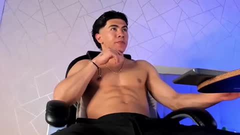 zack conor online show from February 11, 12:36 am