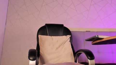 zack conor online show from February 25, 11:52 pm