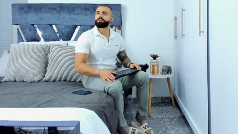 Richard online show from December 1, 12:25 pm