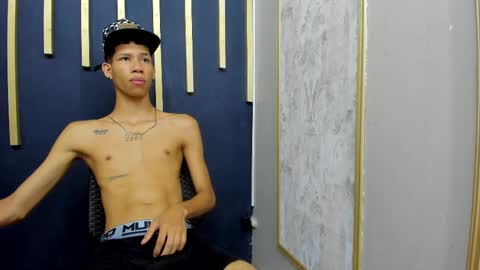 Zack online show from September 25, 1:18 pm