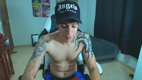 zack online show from February 16, 10:43 pm