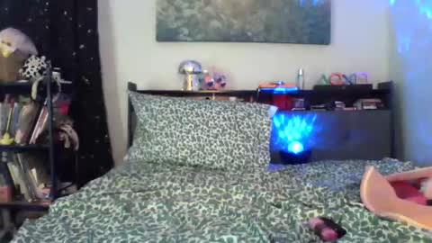 zaddyslilslutbucket online show from November 1, 2:01 am