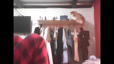 Zafiro online show from December 2, 7:45 pm