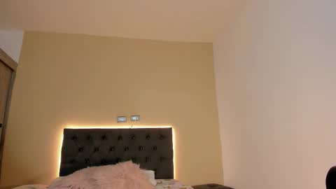 zahra_rose online show from November 4, 8:43 pm