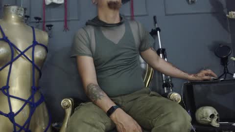 Dom Zain online show from April 2, 3:36 am