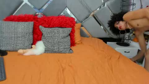 ZAIRA online show from May 16, 3:03 am