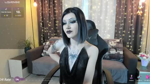 Zara online show from February 7, 4:48 am