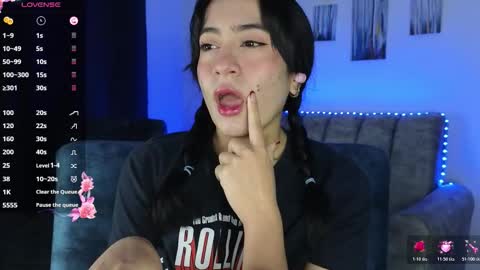 Snapshot of zaradames_ chatting on October 23, 4:03 am zaradames_ online show from October 23, 4:03 am