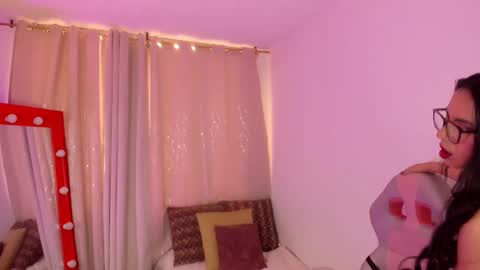 Zara . online show from January 9, 1:06 pm