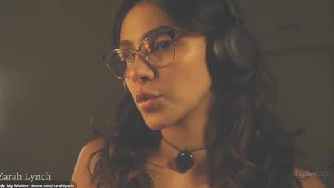 Miss Lynch   Next show  2911 online show from April 14, 2:59 am