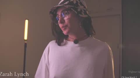 Miss Lynch   Next show  2911 online show from February 28, 12:47 am