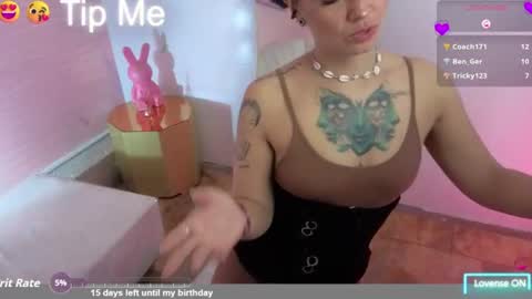 Isabella online show from July 12, 1:36 pm