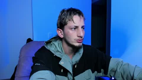 Zarcoo online show from April 14, 3:10 am