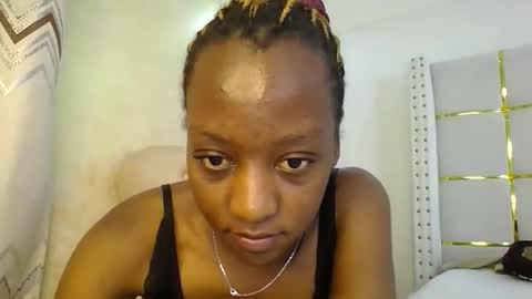 zariah online show from February 3, 8:46 pm