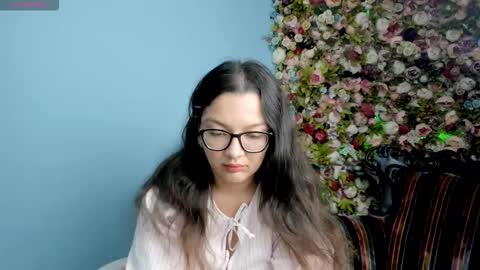 Zarifa online show from September 24, 1:40 pm