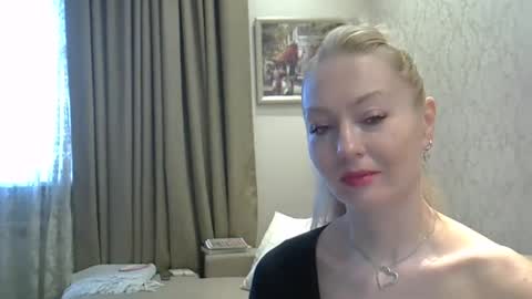 Zarina Swift online show from January 28, 4:50 am