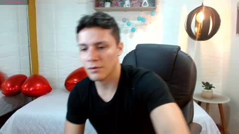 zayn_clausen online show from April 13, 5:06 pm