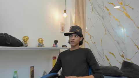 Zayn online show from March 21, 7:18 pm