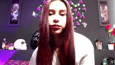 Snapshot of zayra_velisse01 chatting on October 20, 5:51 pm zaira velisse01 online show from October 20, 5:51 pm