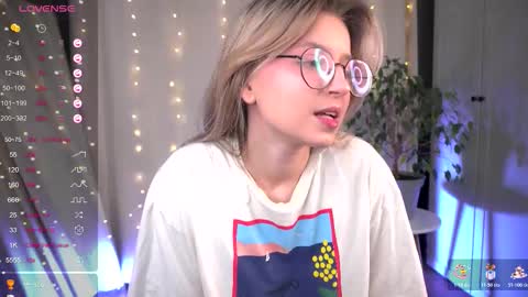 Avi online show from February 7, 2:53 pm