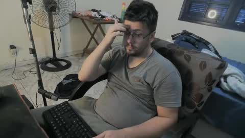 pervboy online show from March 27, 8:21 pm