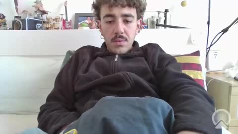 zeta214 online show from February 6, 12:19 pm