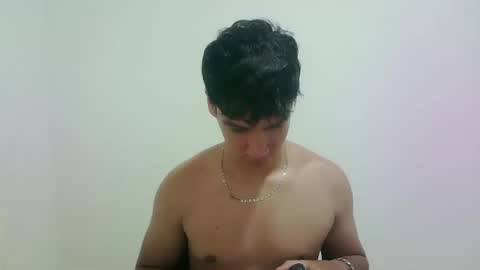 zeus_183 online show from September 10, 10:55 pm