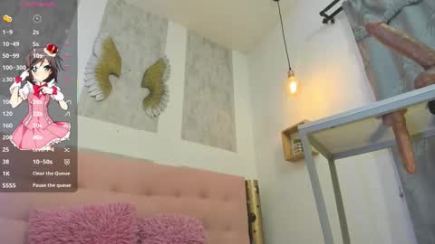 ZHAMIRA  ANDRES online show from September 17, 10:02 pm