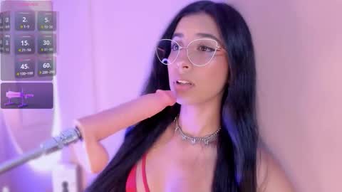 ZIA online show from November 4, 7:37 pm