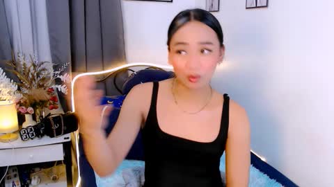 Zia online show from November 2, 7:25 pm