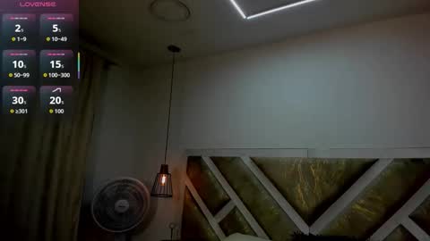 zia online show from April 5, 11:18 am