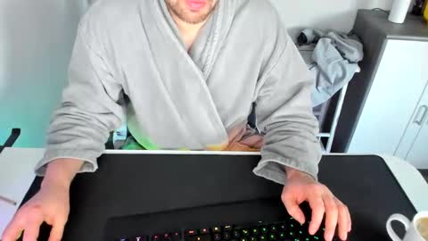 ziemlichflutschig online show from March 3, 6:15 am