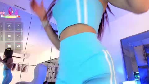 Nia  online show from February 23, 11:45 am