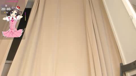 zirael_swan online show from December 17, 1:56 am