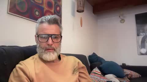 Snapshot of zkopa69 chatting on October 16, 6:35 am zkopa69 online show from October 16, 6:35 am