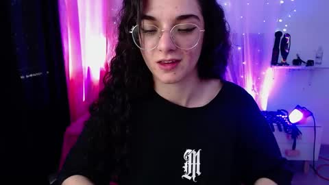 zoe_0111 online show from January 20, 5:27 pm