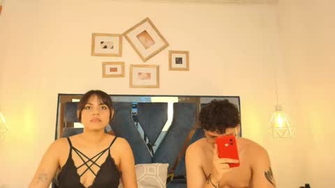 Zoe and dylan  online show from November 19, 12:26 pm