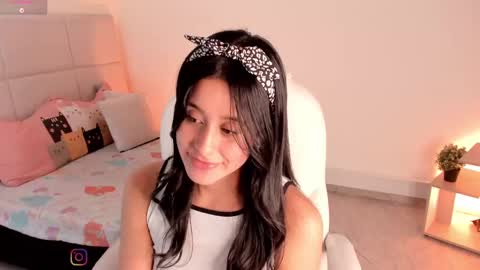 Zoe online show from February 11, 6:30 am